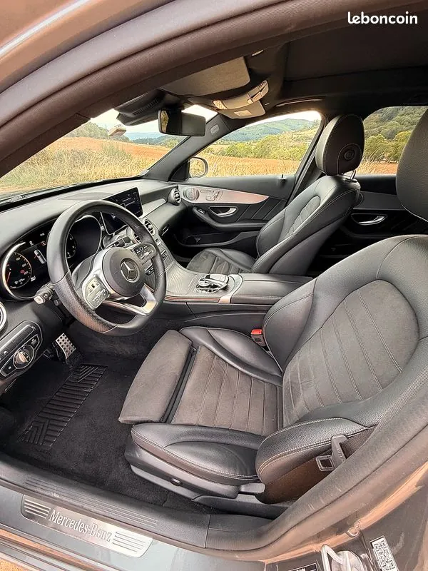 Mercedes-Benz C-Class 2019 photo 3
