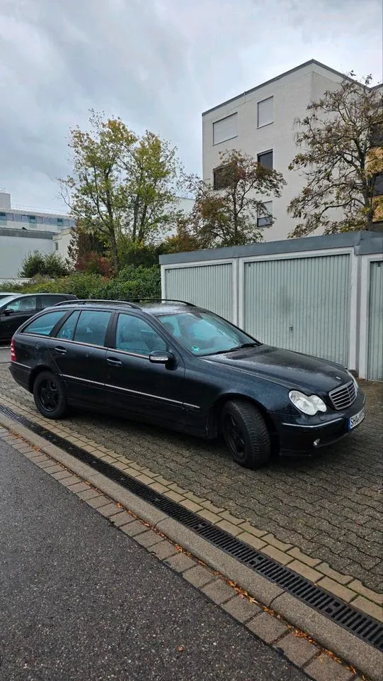 Mercedes-Benz C220