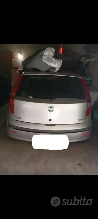 Fiat Punto 2004 photo 2