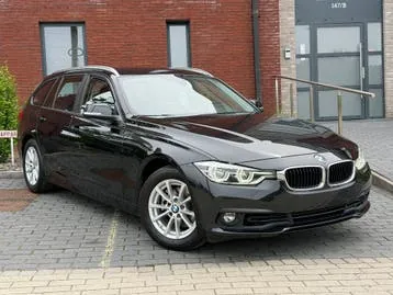 BMW 318I