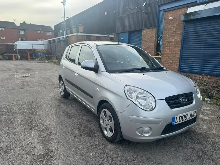 Kia Picanto 2009 photo 3