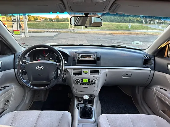 Hyundai Sonata 2005 photo 5