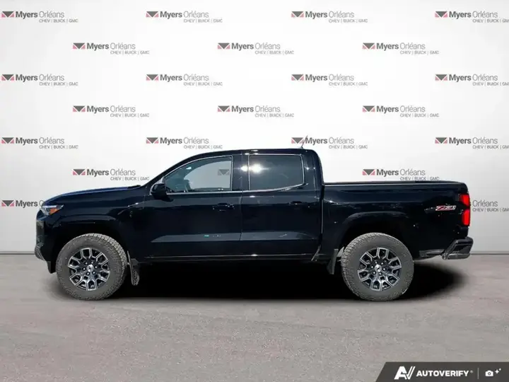 Chevrolet Colorado 2023 photo 2