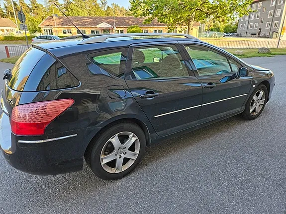 Peugeot 407 2009 photo 4