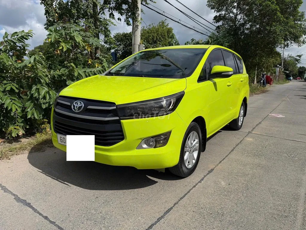 Toyota Innova 2017 photo 2