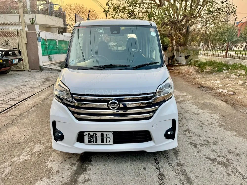 Nissan Dayz Roox