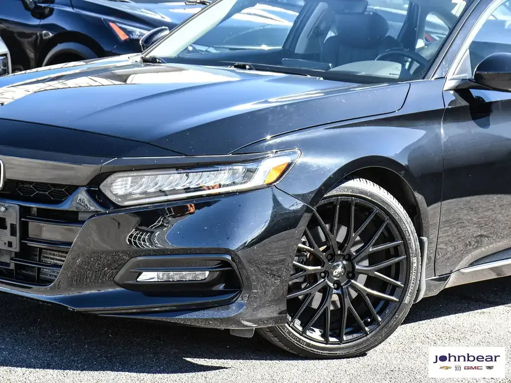 Honda Accord 2019 photo 2