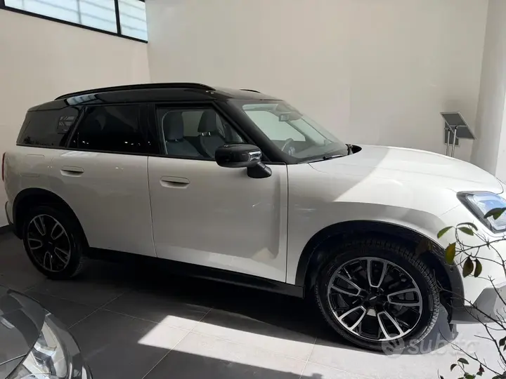 Mini Countryman 2024 photo 4
