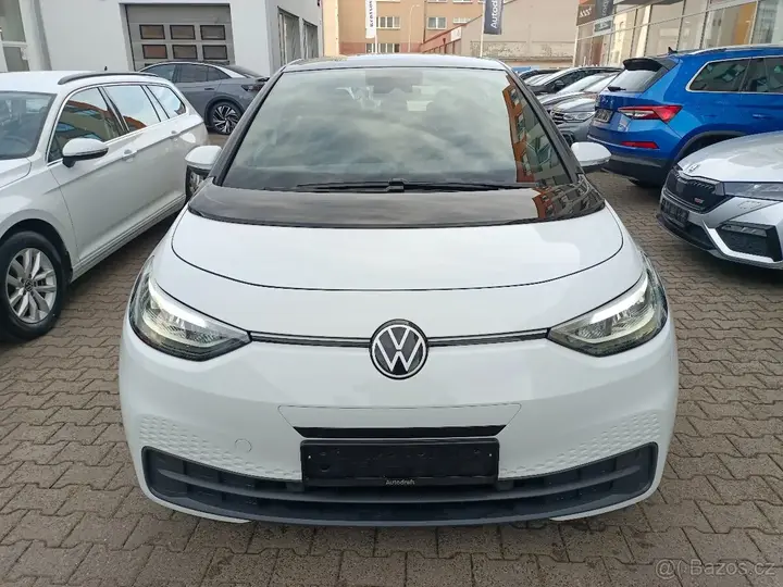 Volkswagen Id.3 Pro 2021 photo 2