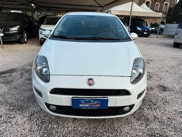 Fiat Punto 2013 photo 4