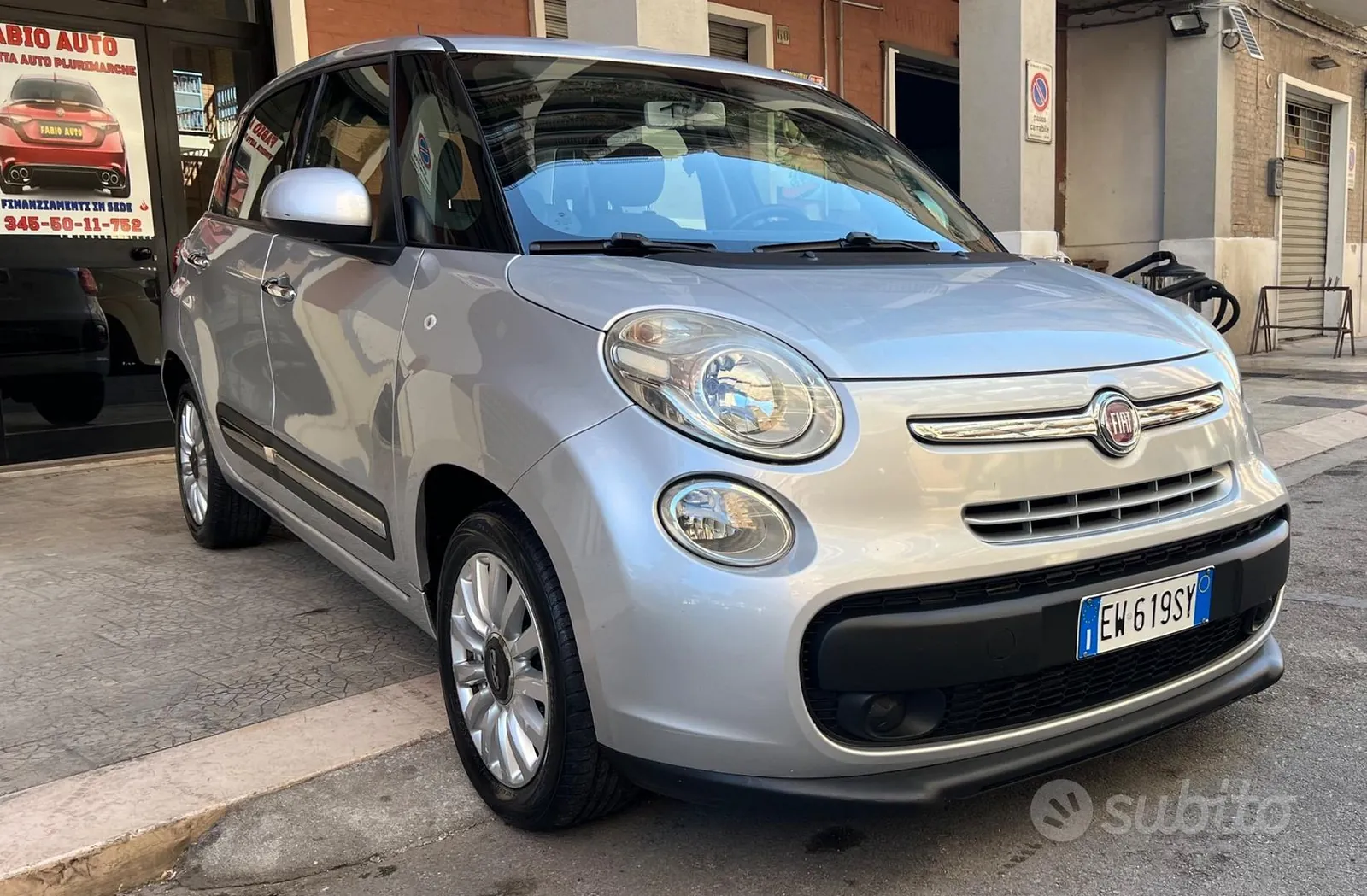 Fiat 500L 2014 photo 2