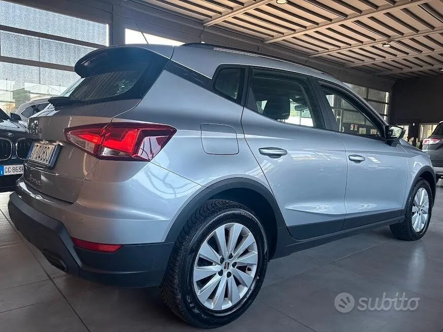 Seat Arona 2024 photo 4