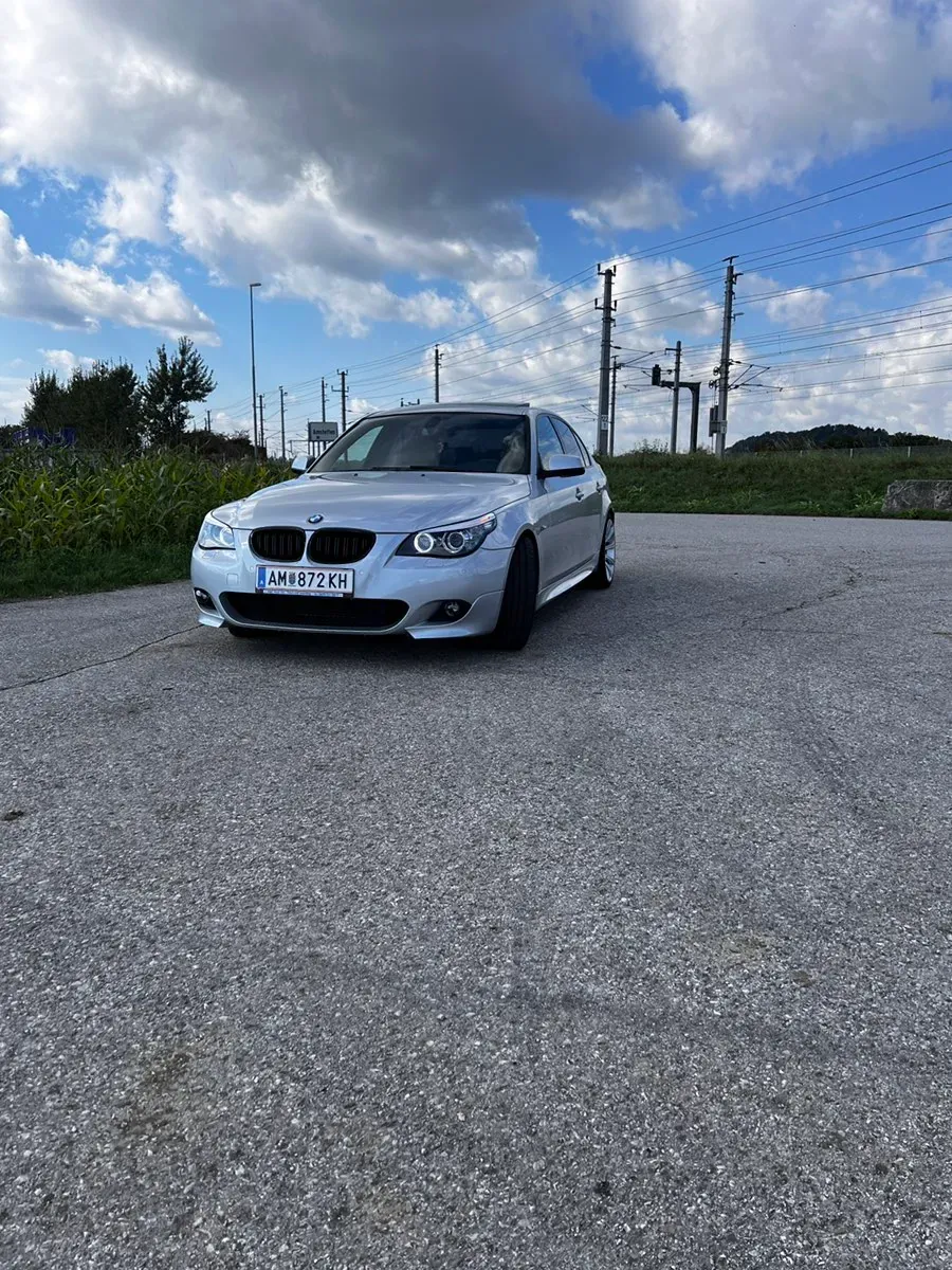 BMW 5 Series 2009 photo 3