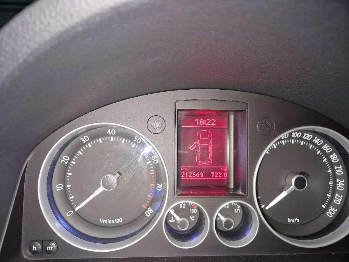 Volkswagen Golf 2008 photo 3