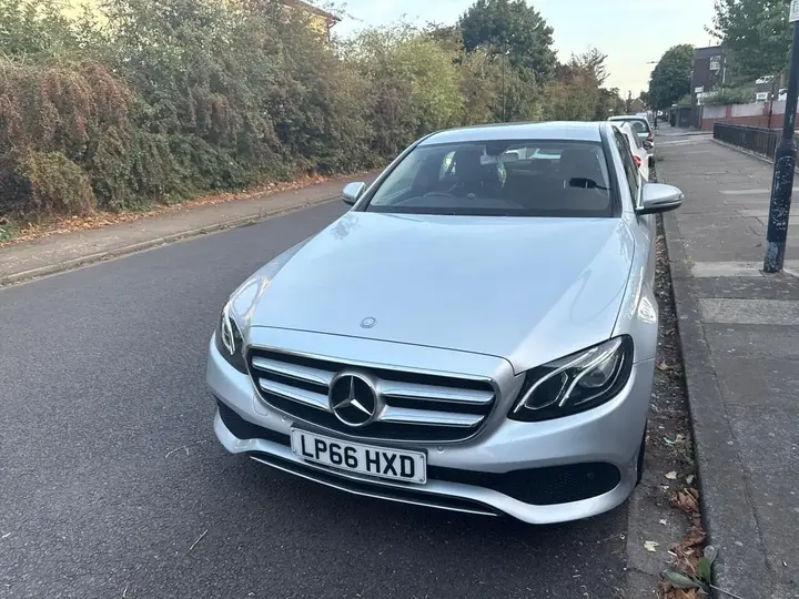 Mercedes-Benz E-Class 2016 photo 4