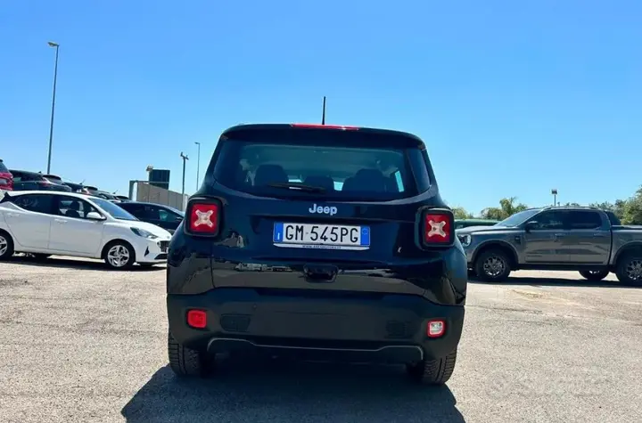 Jeep Renegade 2023 photo 4