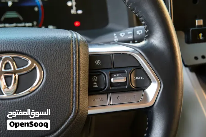 Toyota Land Cruiser 2025 photo 3
