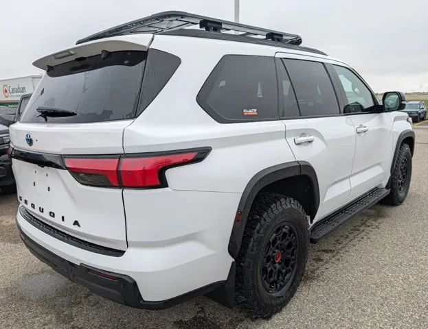 Toyota Sequoia 2023 photo 5