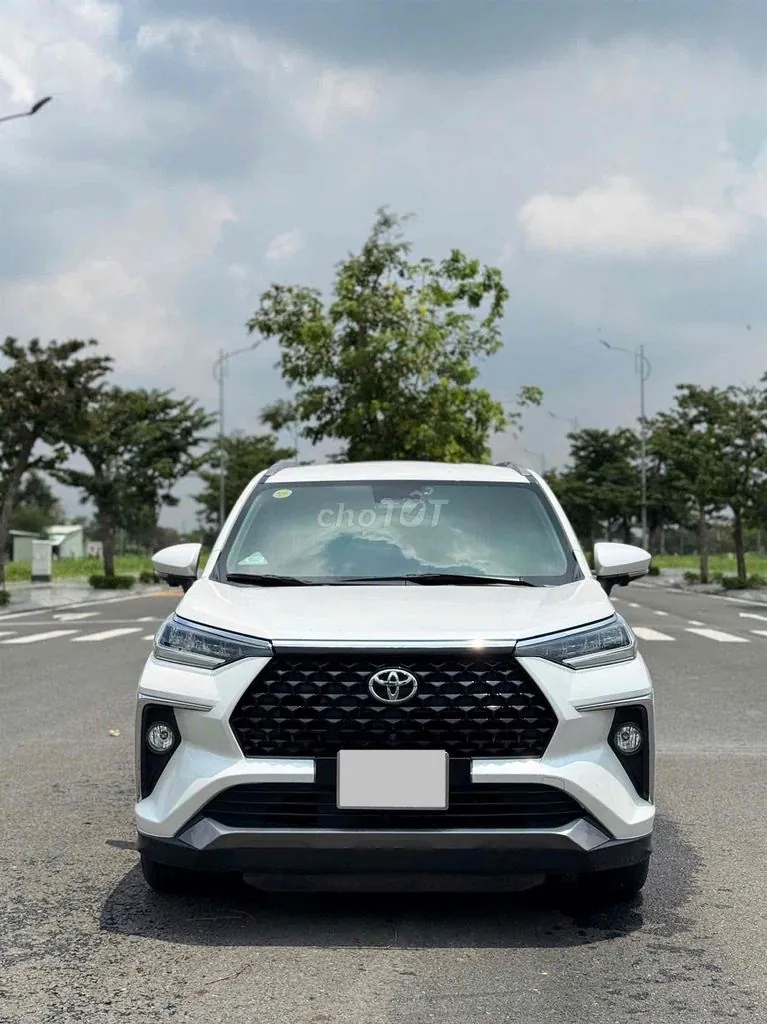 Toyota Veloz Cross 2023 photo 2