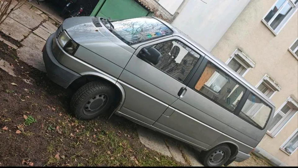 Volkswagen Bus T4
