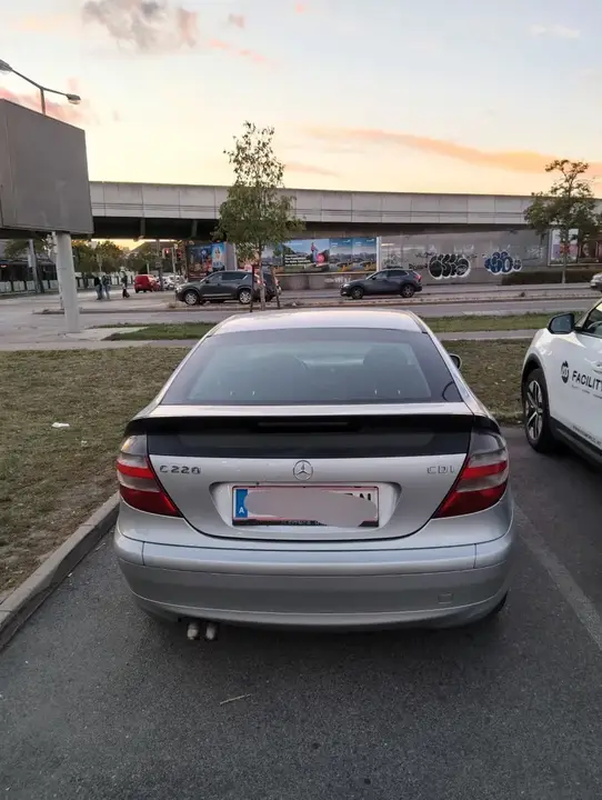 Mercedes-Benz C-Klasse C 220 Coupé
