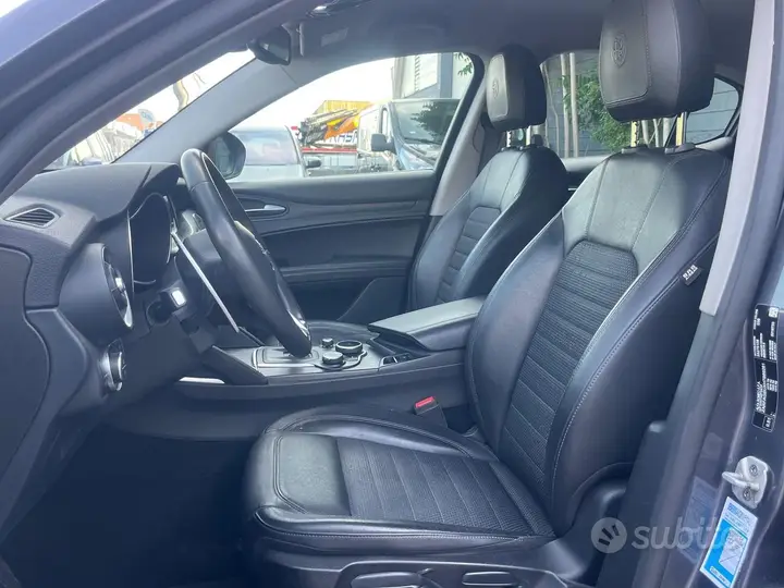 Alfa Romeo Stelvio 2017 photo 3