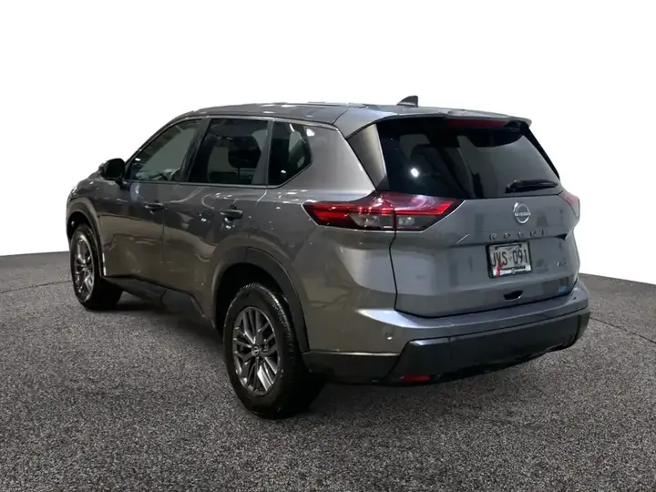 Nissan Rogue 2024 photo 3