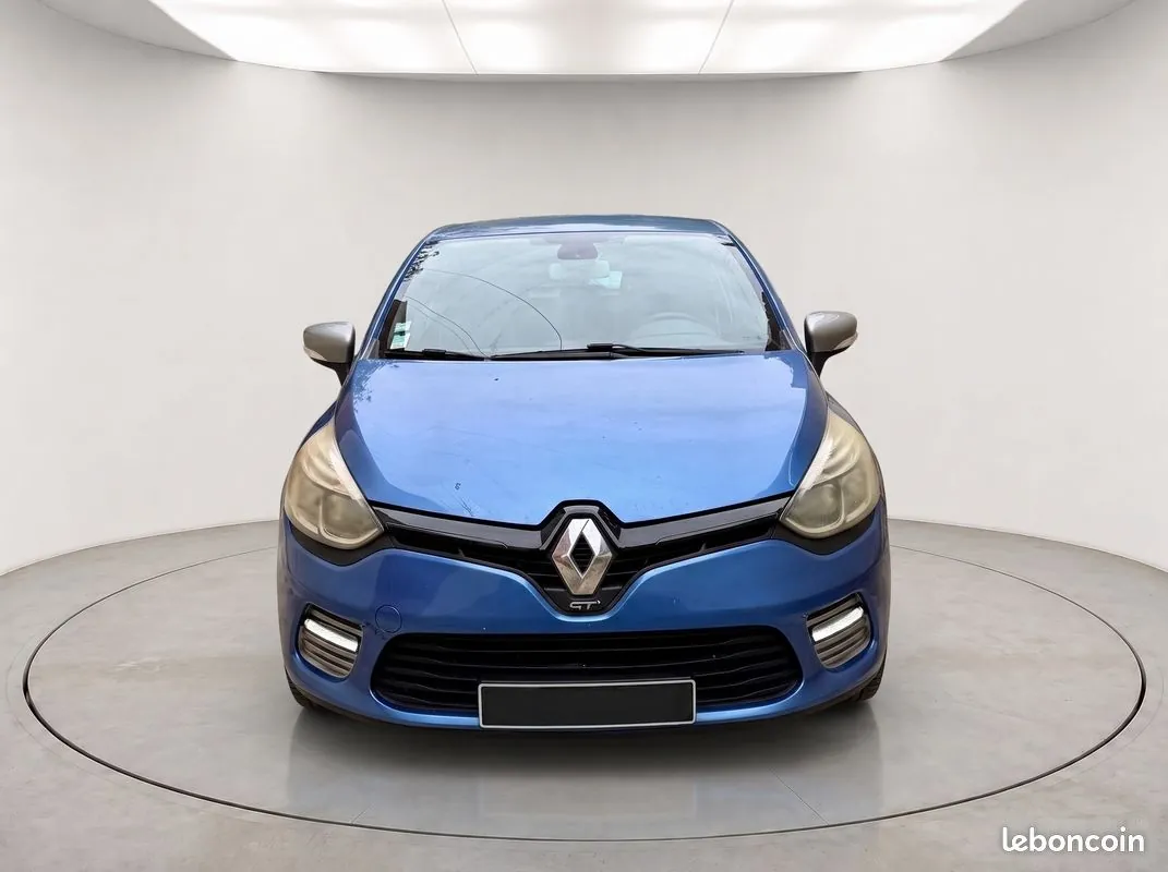 Renault Clio 2013 photo 2
