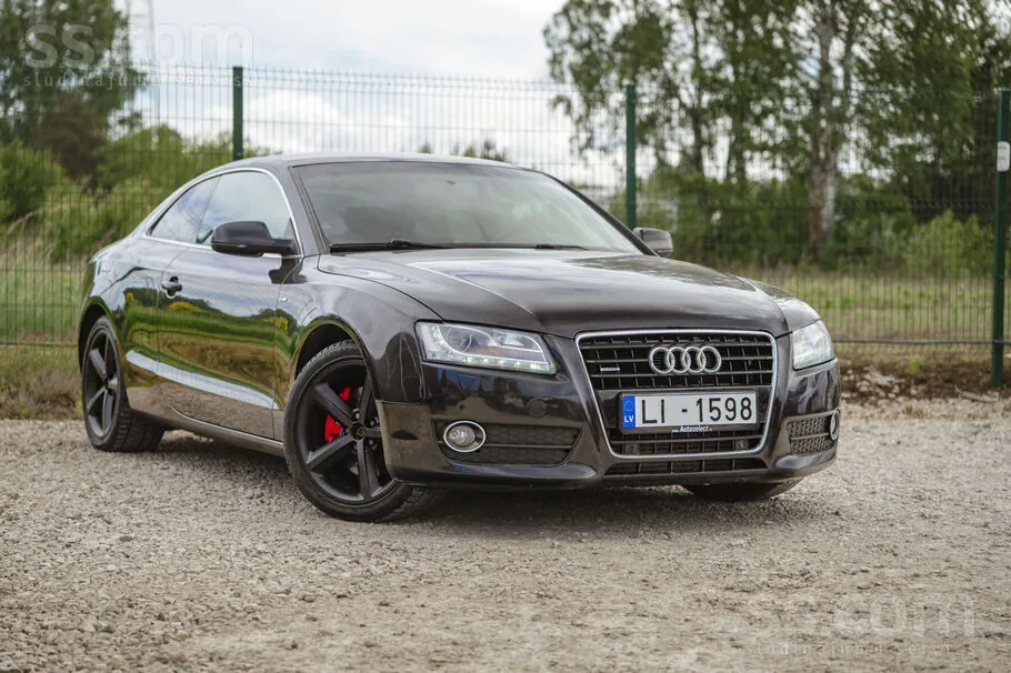 Audi A5 2009 photo 3
