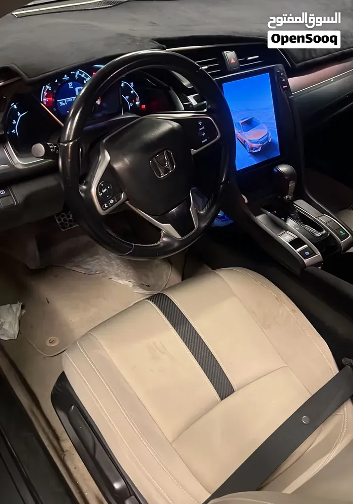 Honda Civic 2019 photo 4