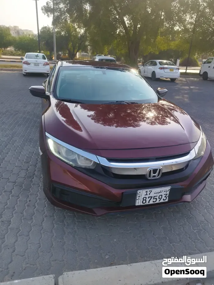 Honda Civic 2019 photo 5