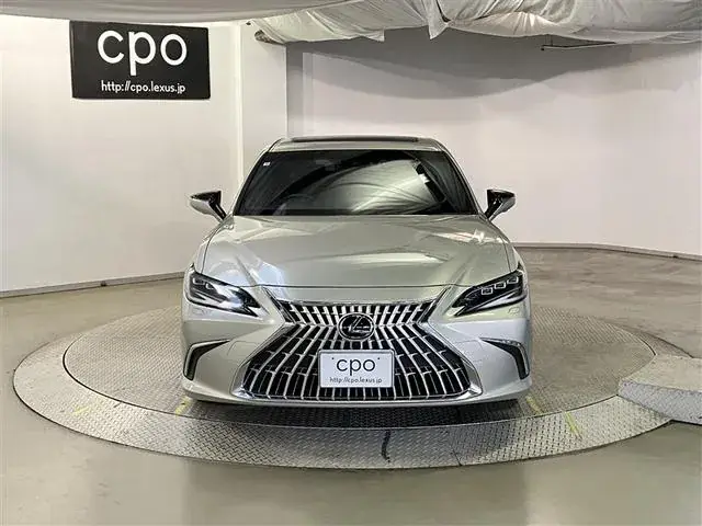 Toyota Es300H 2024 photo 5