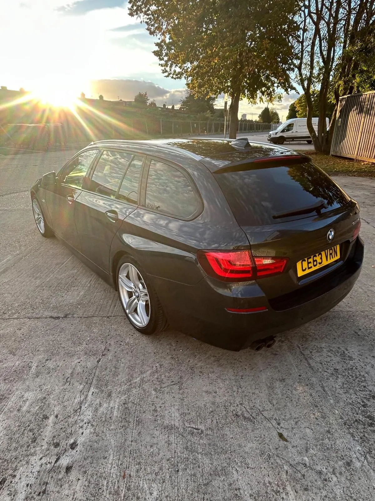 BMW 5 Series 2013 photo 3