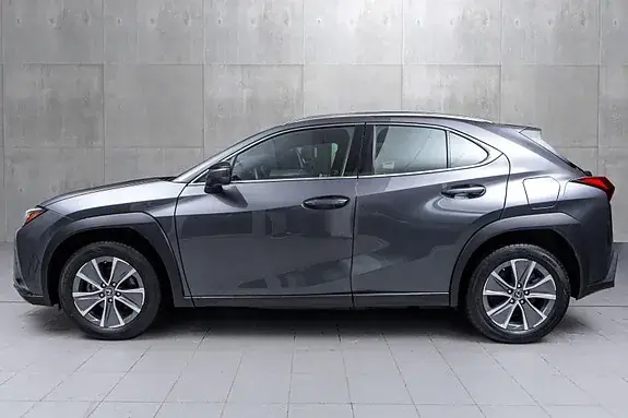 Lexus Ux300E 2024 photo 3