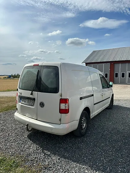 Volkswagen Caddy Maxi 2008 photo 2