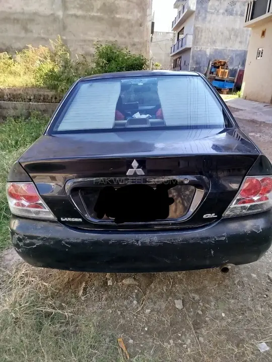 Mitsubishi Lancer