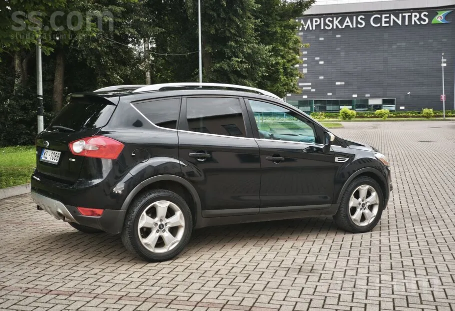 Ford Kuga 2010 photo 4