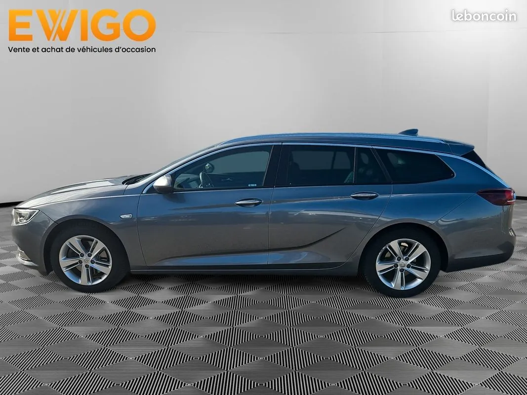 Opel Insignia 2018 photo 2