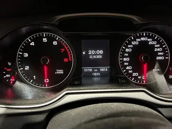 Audi A4 2015 photo 2