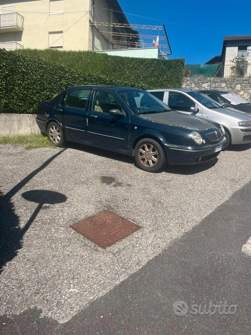 Lancia Lybra
