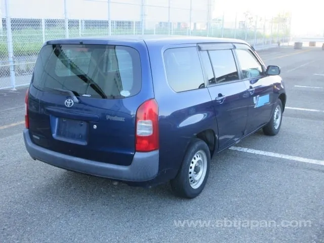 Toyota Probox 2014 photo 4