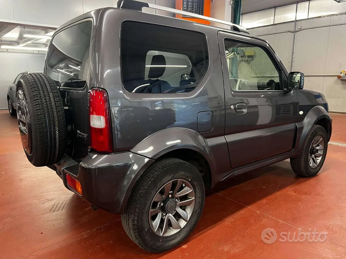 Suzuki Jimny 2018 photo 4