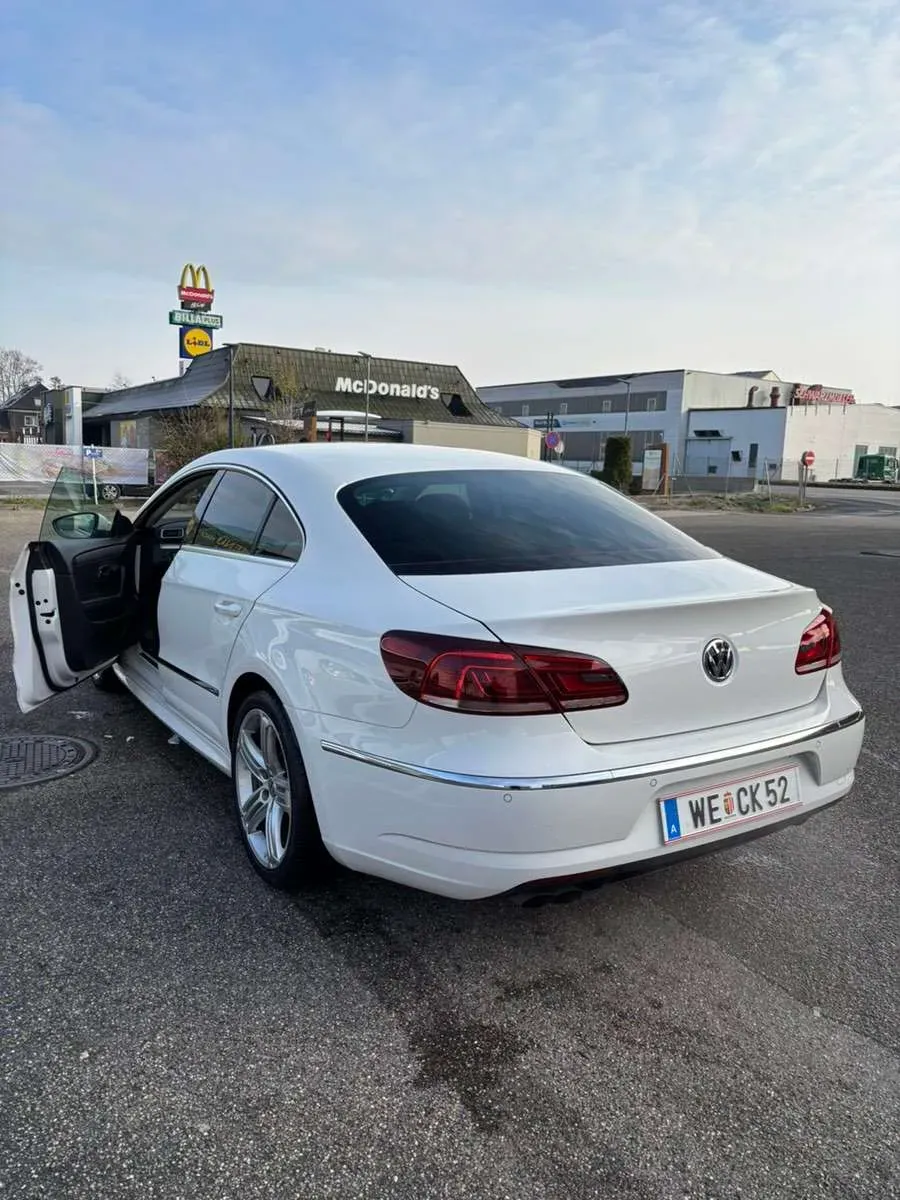 Volkswagen Passat Cc 2014 photo 2