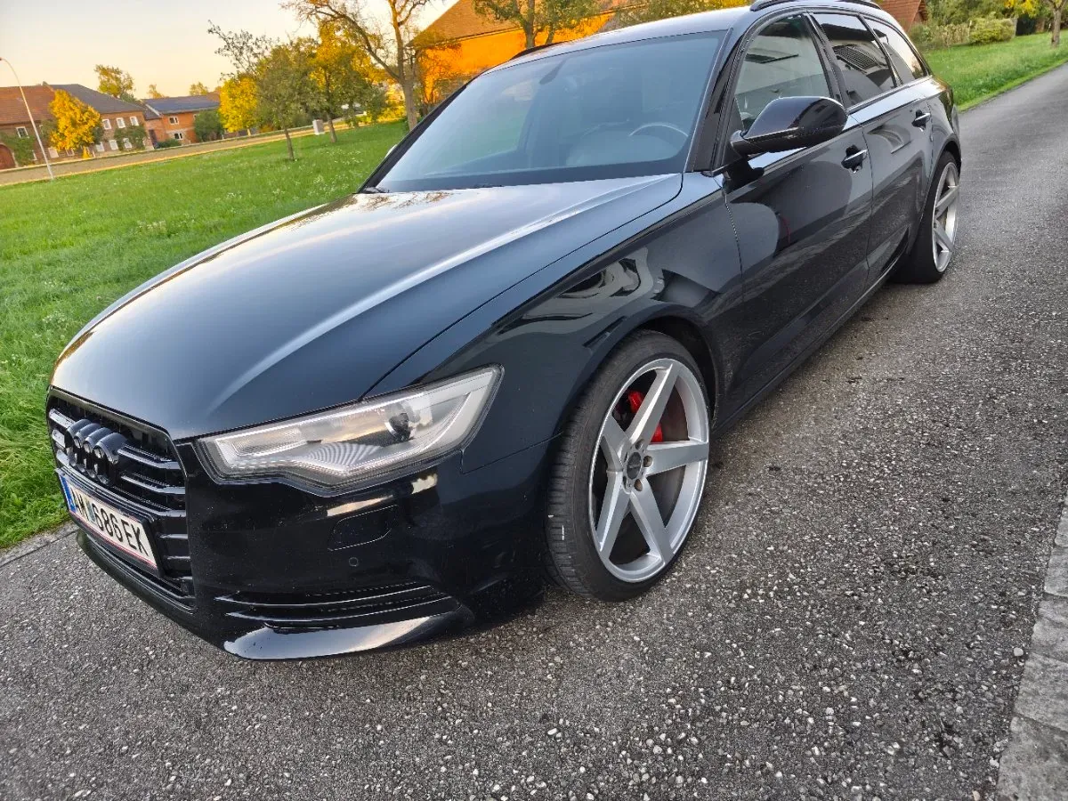 Audi A6 2012 photo 2
