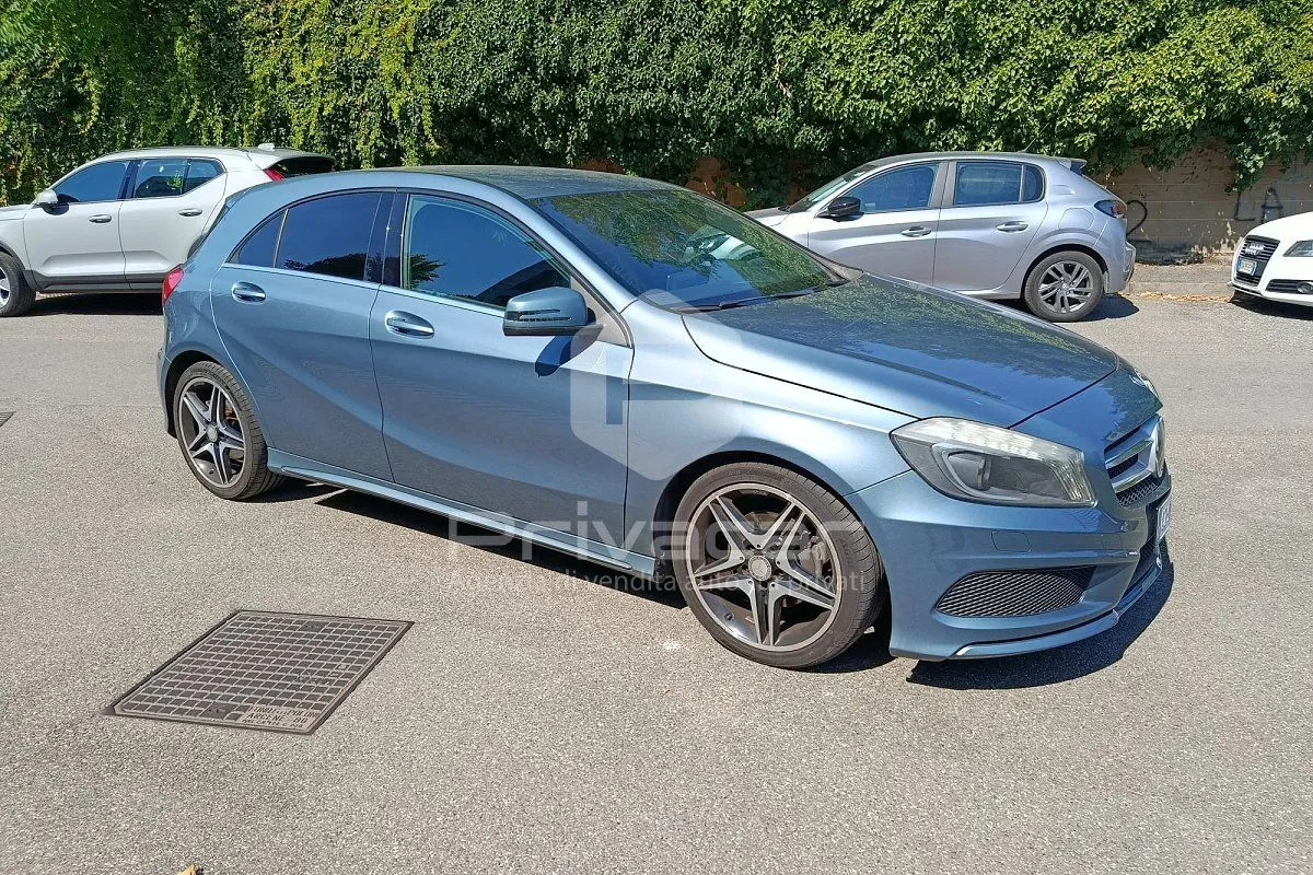 Mercedes-Benz A 180 2013 photo 3
