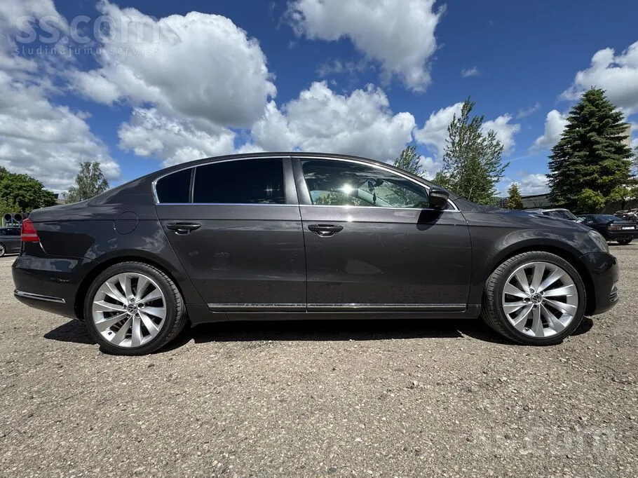 Volkswagen Passat 2011 photo 4