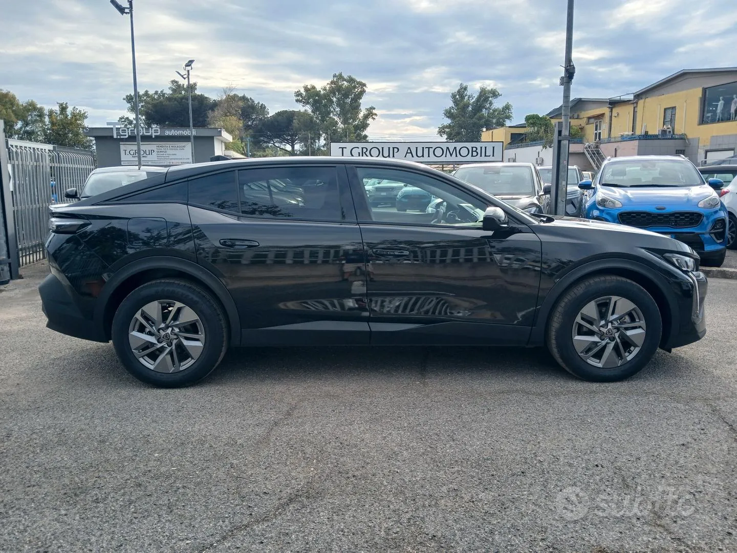 Peugeot 408 2025 photo 3