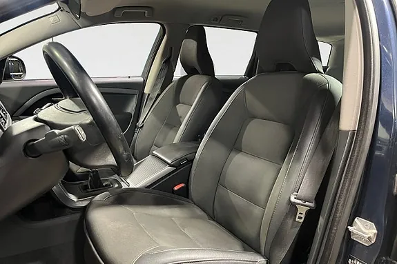 Volvo V70 2014 photo 3
