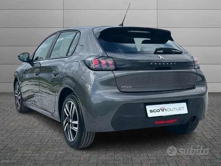 Peugeot 208 2023 photo 4