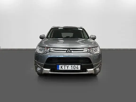 Mitsubishi Outlander 2015 photo 2